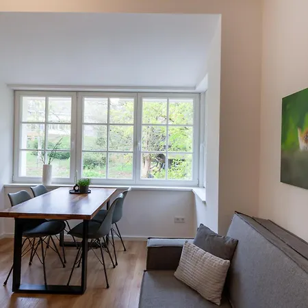 Hirschmann 4 Apartment