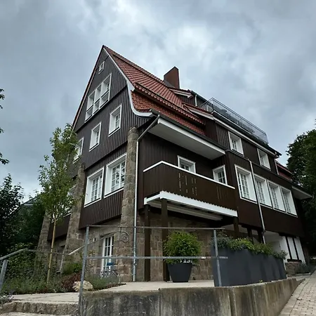 Hirschmann 4